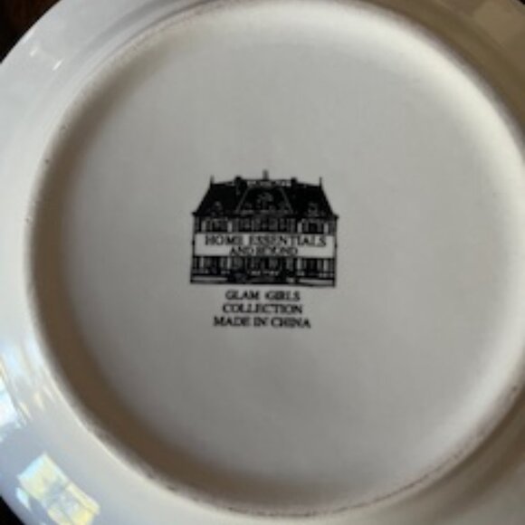 Canape Plates set of 4 Home Essentials and Beyond - Picture 7 of 7